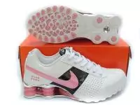 chaussures nike shox promos oz femmes blance noir rose,nike oz a 43 euros